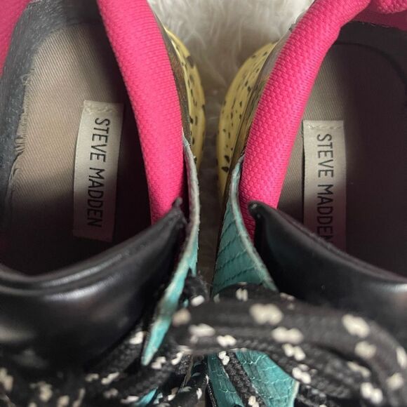 STEVE MADDEN Women's Cliff Trainers Sneakers Dot Wedges NeonMulti color SZ9M - Picture 10 of 10